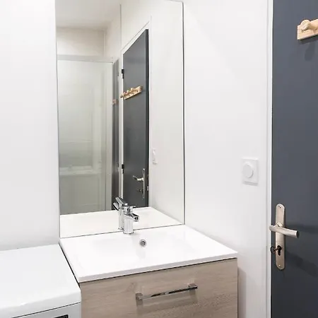Studio Neuf, Charme De L'ancien, Avec Balcon - 3 Etoiles, 4 Diamants Bagneres-de-Bigorre