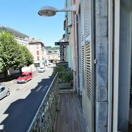Apartment Studio Neuf, Charme De L'ancien, Avec Balcon - 3 Etoiles, 4 Diamants